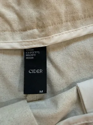 Cider linen shorts thumbnail 2