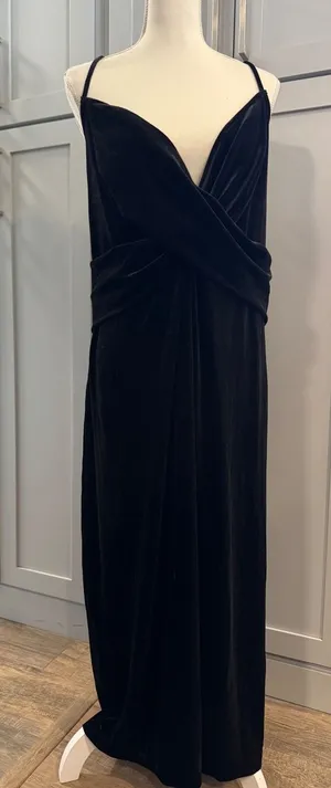 NWT ELOQUII Black Velvet Crossover‎ Faux Wrap Maxi Dress Plus Size 22 Formal thumbnail 1