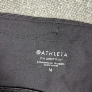 Athleta Skort Womens Medium Black Run With It Running Athletic Shorts Active thumbnail 2