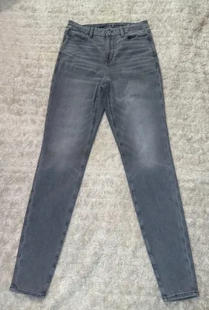 American Eagle grey Curvy Hi-Rise Next Level Stretch denim jeggings Size 8 X-Long thumbnail 1