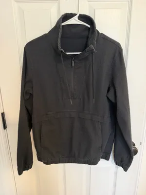 Lululemon Quarter-Zip Pullover thumbnail 1