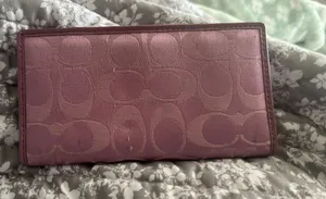 Coach Wallet thumbnail 1