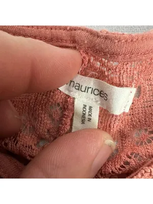 Maurices Womens M Lace Overlay Blouse Rust Short Sleeve Floral Back Slit Nylon thumbnail 4