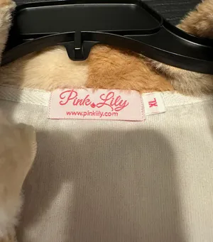 Pink Lily Half Zip Sherpa thumbnail 2