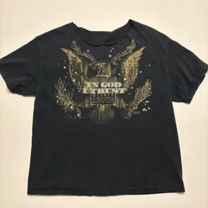 Kerusso T-Shirt Womens L Black In God I Trust Eagle Graphic Raw Neck Distressed thumbnail 1