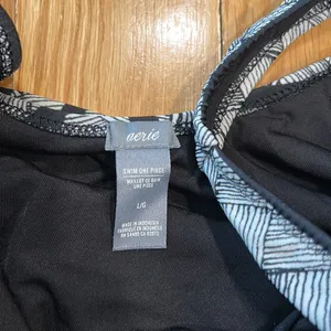 Aerie size large women’s bathing suit EUC thumbnail 3