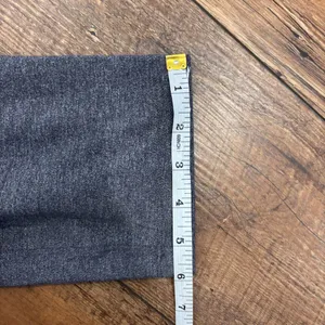 Lululemon Women’s On The Fly Pant Heathered Black Gray Size 6 EUC Stretch W5ASSS thumbnail 8