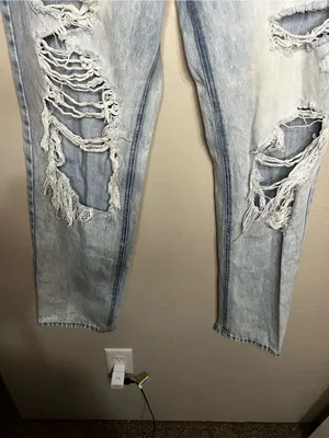 Kancan High Rise Button Fly Distressed Acid Wash Straight Leg Denim Jeans‎ thumbnail 4