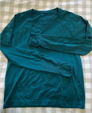Lululemon Long Sleeve Swiftly Tech Race Length thumbnail 4