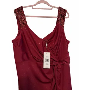 NWT EverPretty Red Sequin Formal Gown - Size 22 thumbnail 13