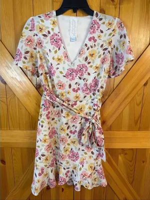 Sadie & Sage Cream Pink Floral Short Sleeve Faux Wrap Mini Dress Size Small (746 thumbnail 1