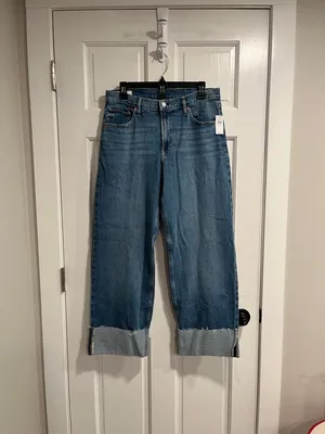 GAP Mid Rise Cuffed 90’s Loose Jeans in Medium Indigo Wash Size 28/6 Short NWT thumbnail 2