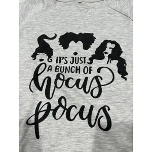 NWOT! HOCUS POCUS Crew neck grey size medium thumbnail 2