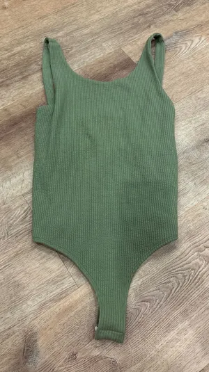 Green Buckle Bodysuit Red by BKE thumbnail 1