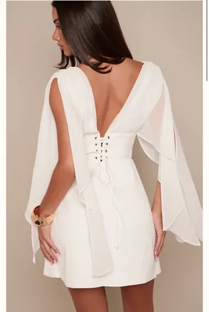 Pretty Little Thing White dress thumbnail 2