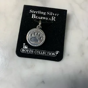 NEW Boyds Bearwear Sterling Silver Small Paw Coin Charm Pendant 925 thumbnail 4