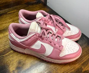 Nike Pink And‎ White Sneakers Size 8.5 thumbnail 1