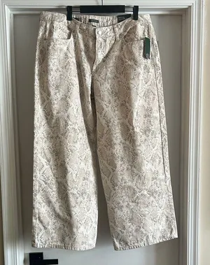 Wild Fable Neutral Snake Print Wide Leg Pants thumbnail 1