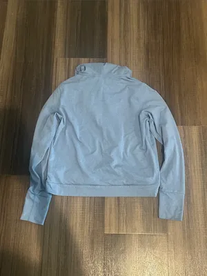 Vuori Light Blue Halo Essential Hoodie - Women’s thumbnail 6