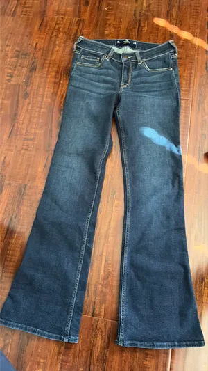 Hollister bootcut low rise jeans thumbnail 1