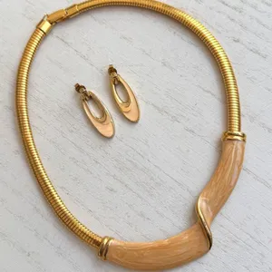Vintage 1980s Gold Tone Omega Necklace & Matching Earrings Set thumbnail 1
