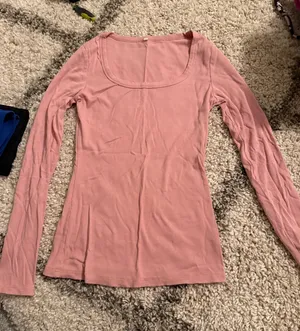 Pink long sleeve thumbnail 1