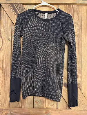 Lululemon Swiftly Long Sleeve  thumbnail 1