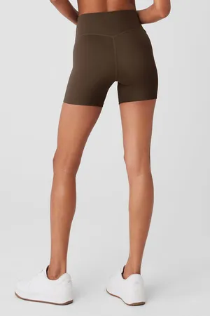 ALO Chocolate 5" Airlift Energy Shorts (S) thumbnail 7