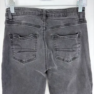 American Eagle‎ Stretch Mom Jeans Black Grunge Casual Classic Denim Size 4 thumbnail 7