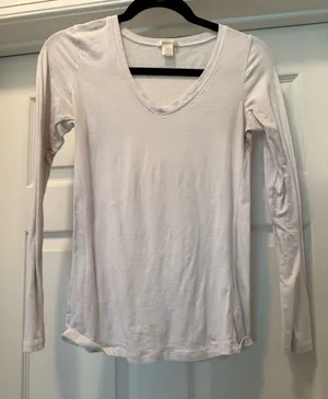 White V-Neck Long Sleeve Women's Top thumbnail 1