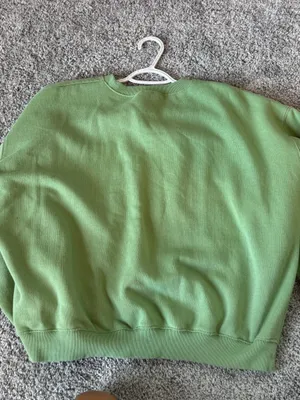 Princess Polly Green Crewneck thumbnail 4