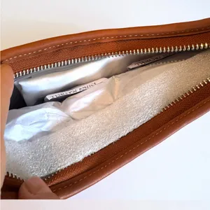 Coach Hamptons Hobo Bag In Crystal Signature Jacquard thumbnail 10
