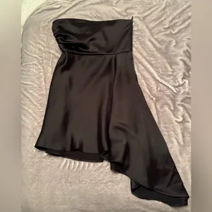 ZARA STRAPLESS SATIN EFFECT DRESS thumbnail 3