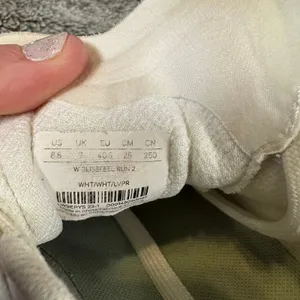 Lululemon Blissfeel 2 Women's Shoes 8.5 White thumbnail 6