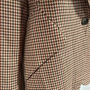 TAHARI NWT Peak Lapel neutral pattern blazer - 2 ($120) thumbnail 5