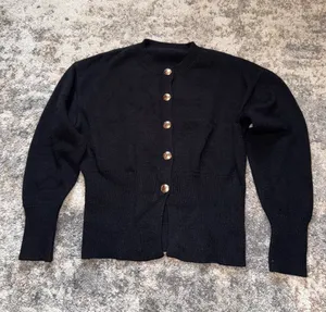 Classic Black Button thumbnail 1