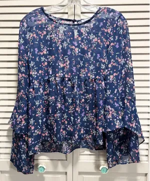 Crave Fame Floral Sheer/Chiffon Keyhole Long Bell Sleeve Size‎ L Flowy Boho thumbnail 1