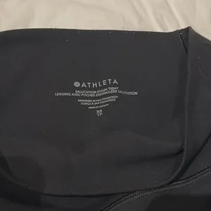 Athleta Stash Pocket Salutation Tight WOMENS XS thumbnail 3