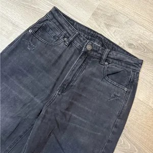 •AMERICAN EAGLE• MOM STRAIGHT JEANS thumbnail 11