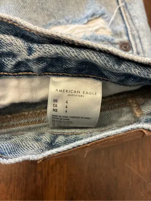 American Eagle Jean Shorts 4 90s Boyfriend Short Blue Distressed Ripped Denim thumbnail 2