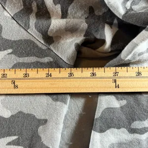 1442 | GAP Camo Modal Blend Drawstring Hem Raglan Soft Knit Sweatshirt Womens XL thumbnail 3