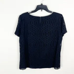 J. CREW Factory Black Eyelet Overlay Short Sleeves Blouse, Size 8 Casual Neutral thumbnail 2
