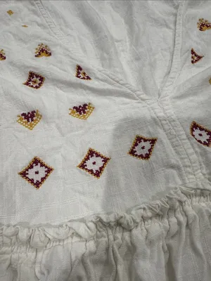 Petal & Pup Dawson boho embroidered top size 8 100% cotton thumbnail 4