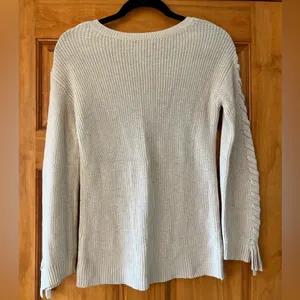 American Eagle Cable Knit V Neck Sweater Laced Sleeve thumbnail 3