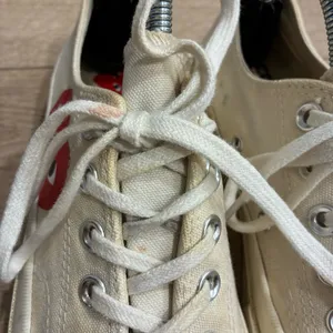 Converse x Comme Des Garcons PLAY Cream Low Top Sneakers Size 5 Men’s/Women’s 7 thumbnail 11