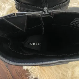 Torrid Black Harness Wedge Bootie / Mid Calf Biker Grunge Boots US 7.5 WW Wide thumbnail 8