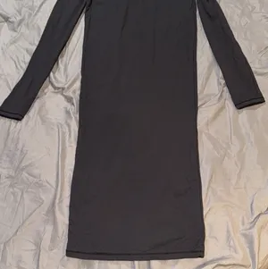Skims Fits Everybody Crew Neck Long Sleeve Dress ‘Onyx’ thumbnail 4