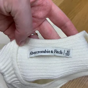 Abercrombie & Fitch Ivory White Ribbed Cutout Sleeveless‎ Bodysuit XS Womens thumbnail 5