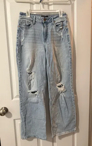 Edgley Maurices Jeans thumbnail 4