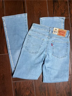 Levi’s 725 High Rise Bootcut Light Wash Rhinestone Diamonds Denim Jeans Size 27 thumbnail 3
